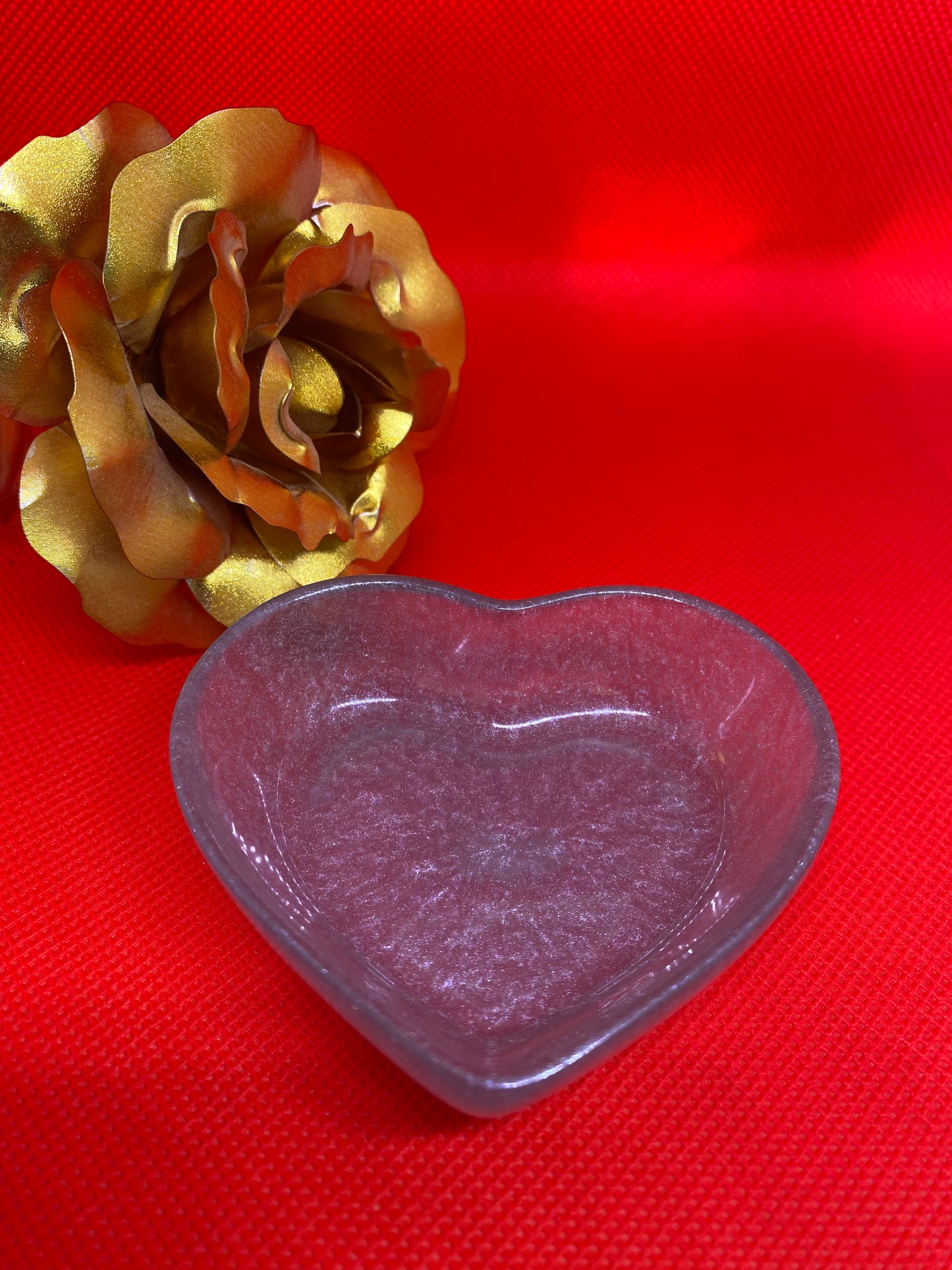 Heart trinket holder