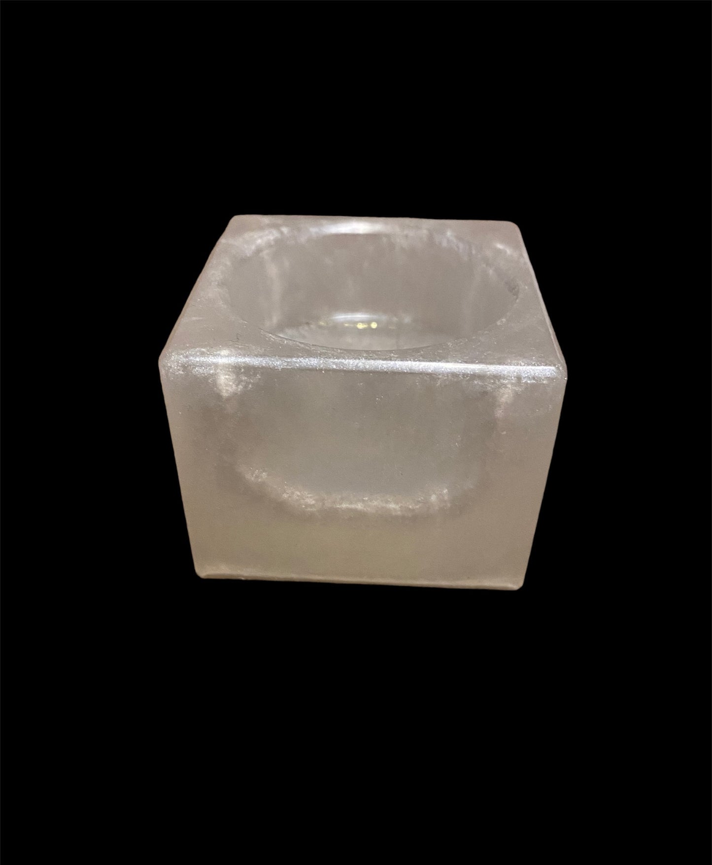 Cube tea light holder